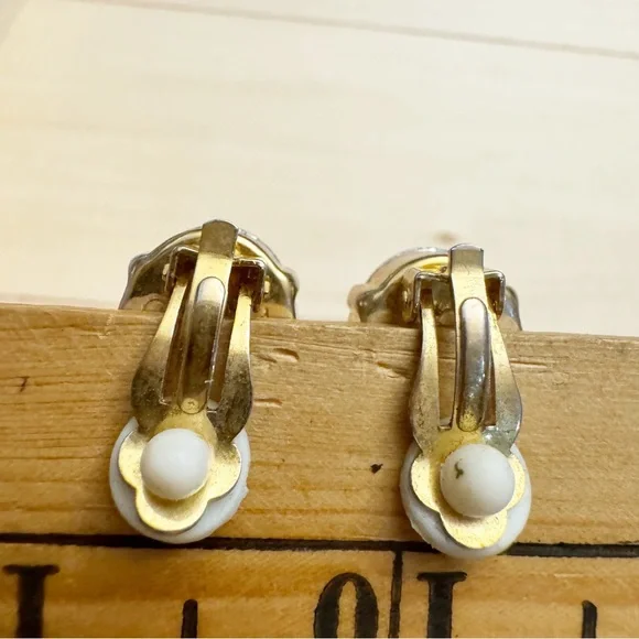 Stunning Vintage Large Root Beer Brown Rhinestones ClipOn Earrings Made in China - Picture 5 of 7